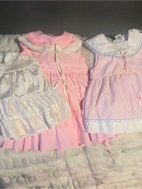 Vintage baby girl 💗lot dresses and more!